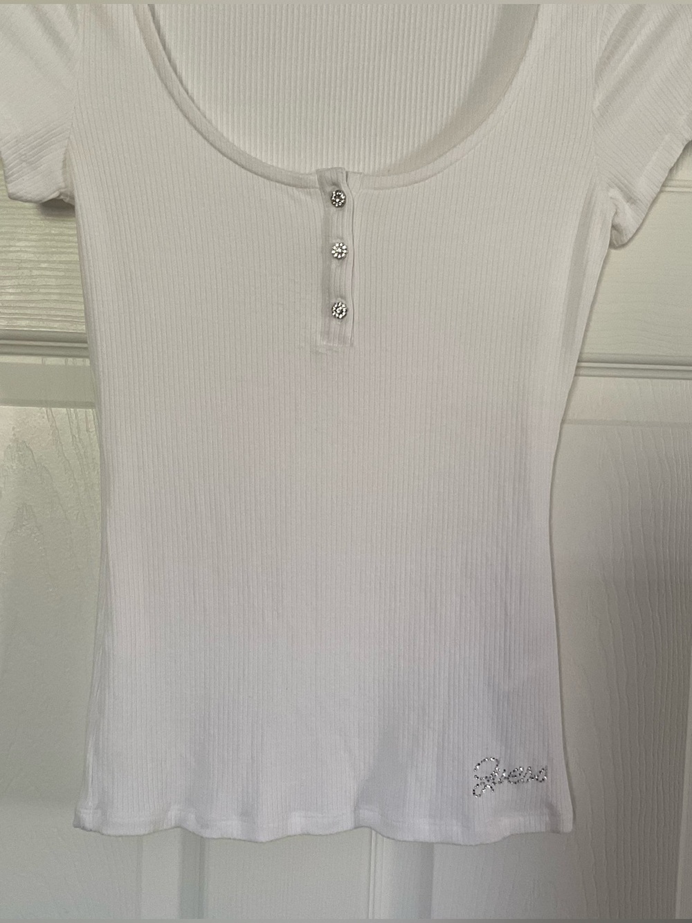 Guess White Ribbed Scoop Neck Top with Rhinestone Buttons